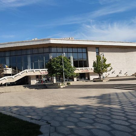 L'Escale - Ultracentral Craiova Esterno foto
